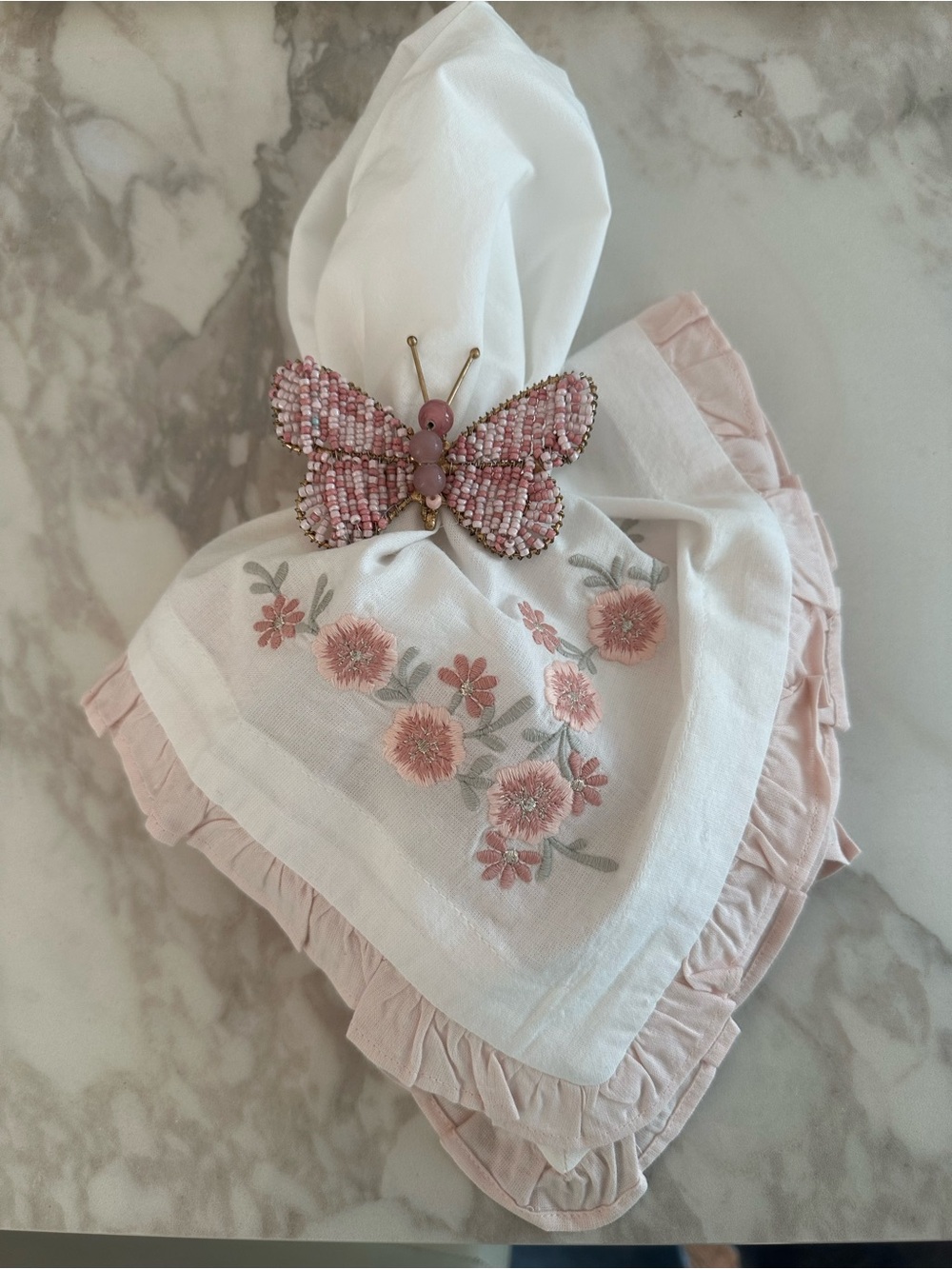 New Set of 12 Pottery Barn Pink Beaded Butterfly Napkin Rings
